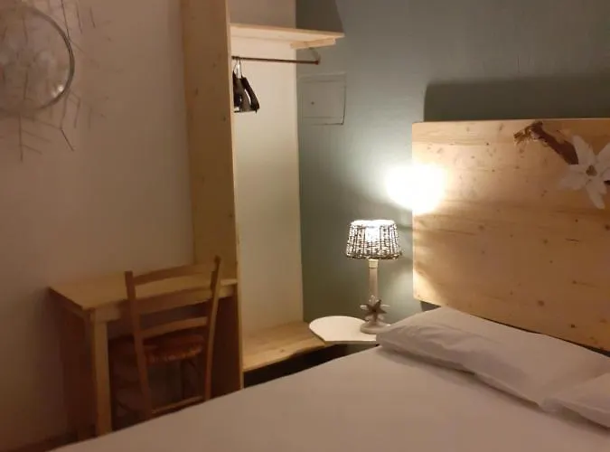 La Casetta Del Dahu 3* ليمون بييمونت