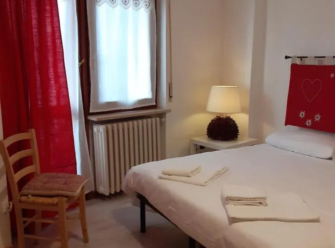 La Casetta Del Dahu בית הארחה