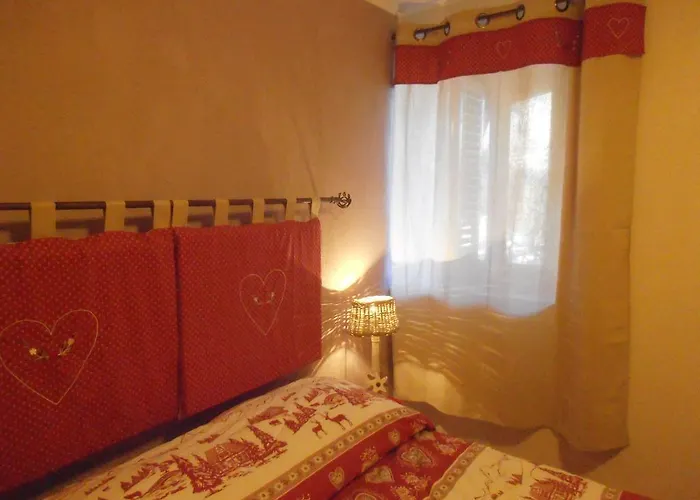 بيت ضيافة La Casetta Del Dahu 3*